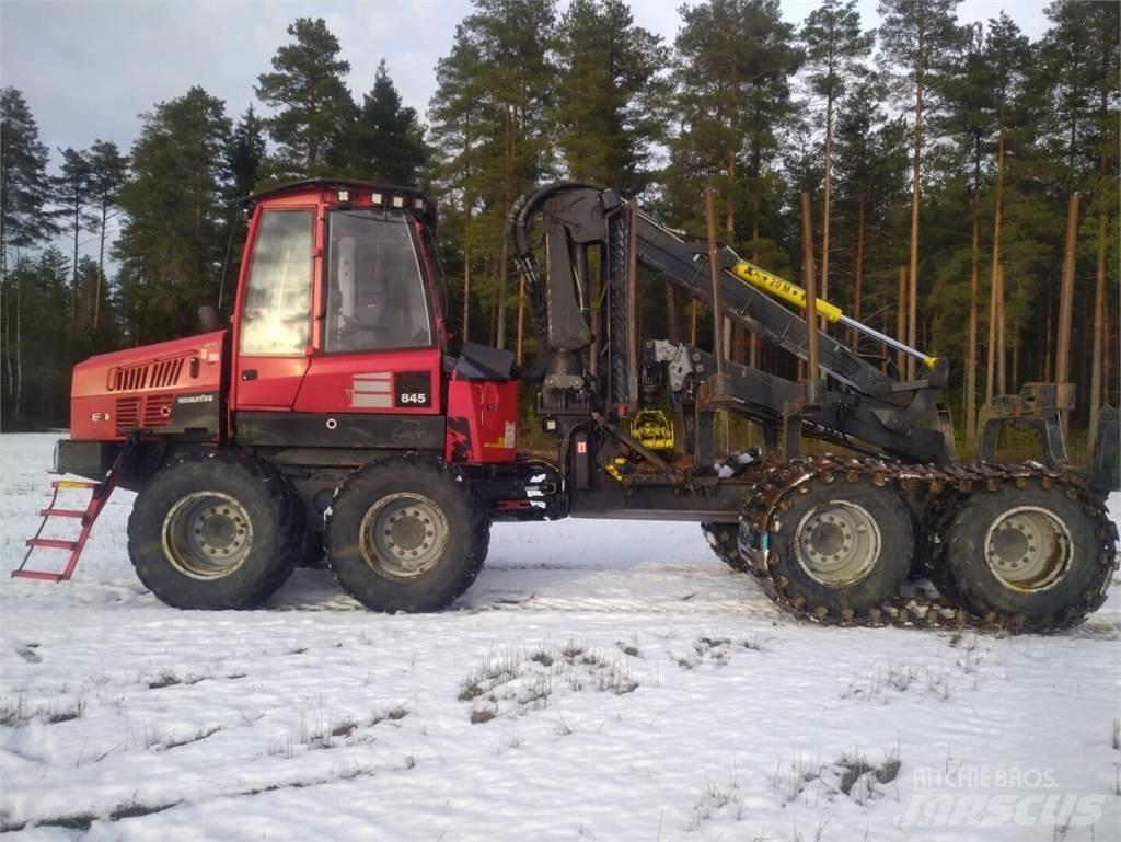 Komatsu 845 Vyvážecí traktory