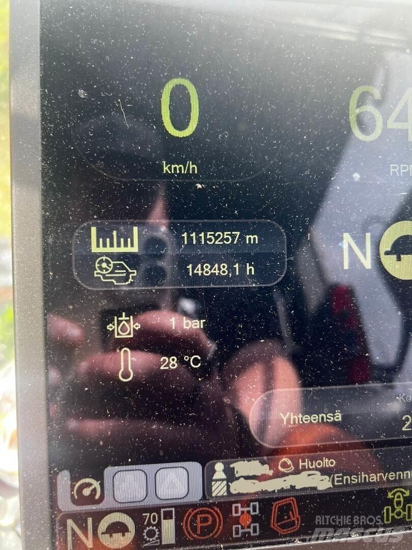 Komatsu 901 XC Harvestory
