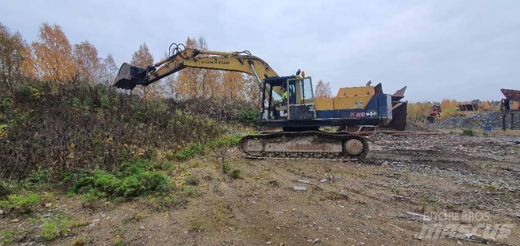 Komatsu PC300-3 Pásová rýpadla