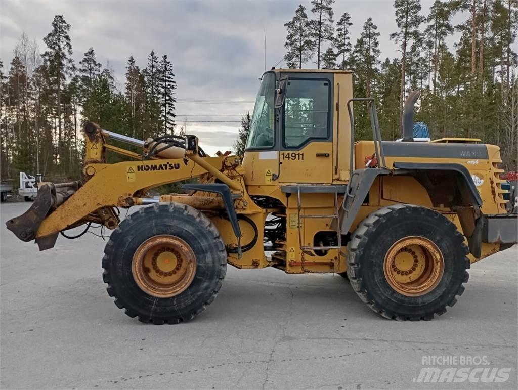 Komatsu WA 380-3H Kolové nakladače