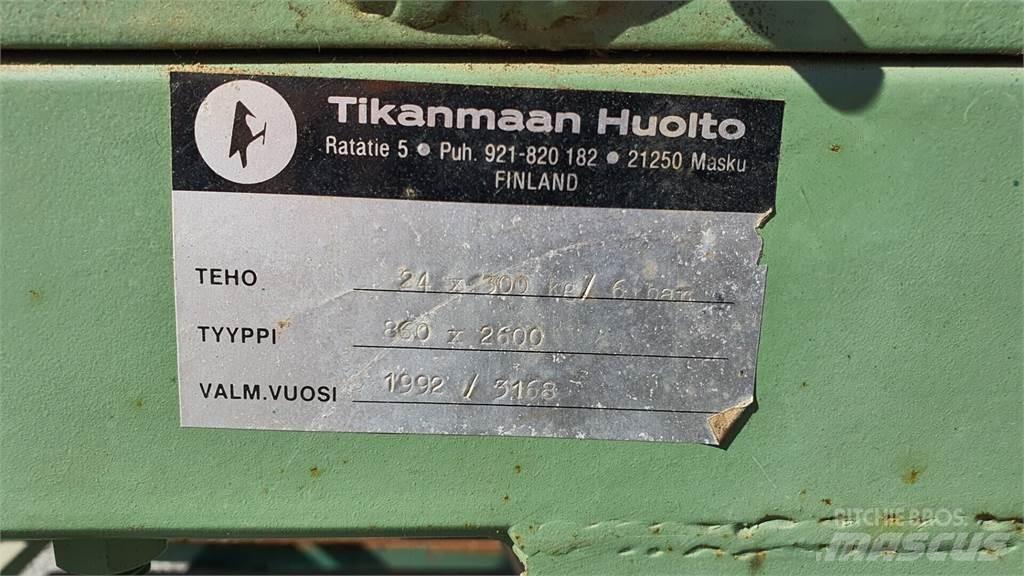  Liimalevypuristin Ostatní komponenty