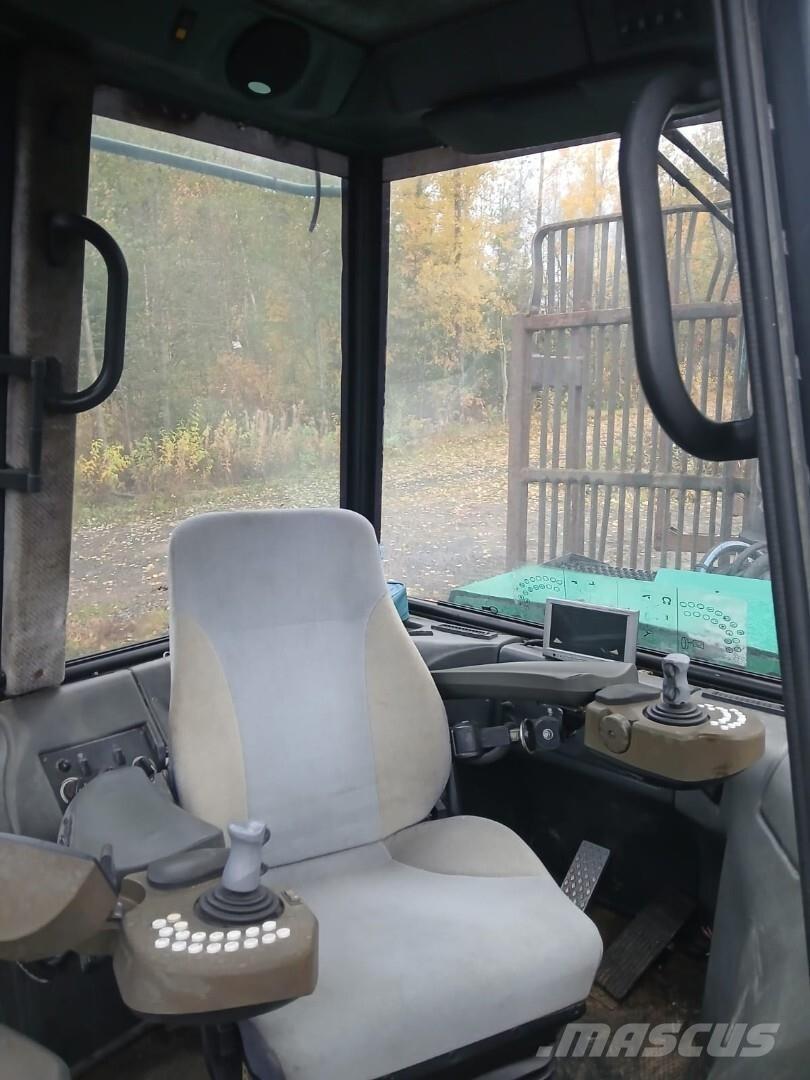 Logset 8F Vyvážecí traktory