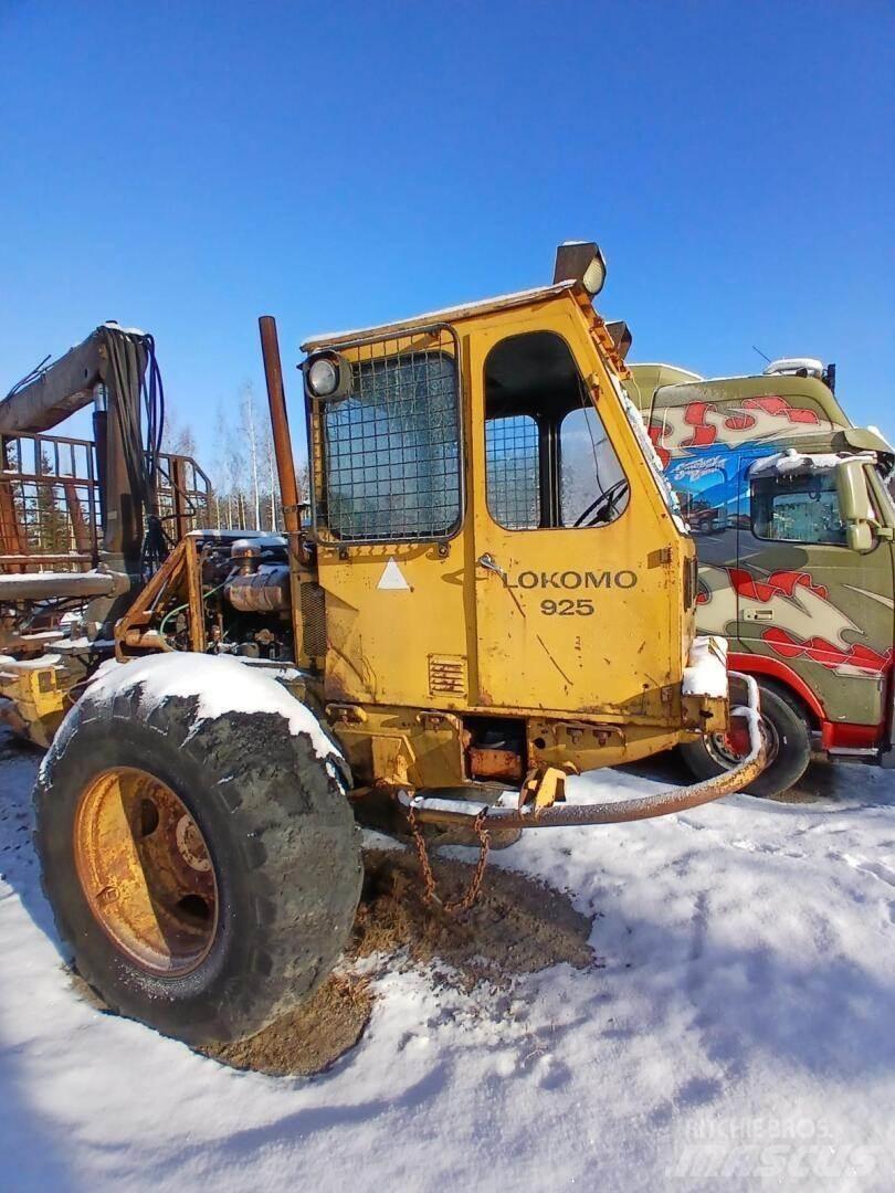Lokomo 925 Vyvážecí traktory