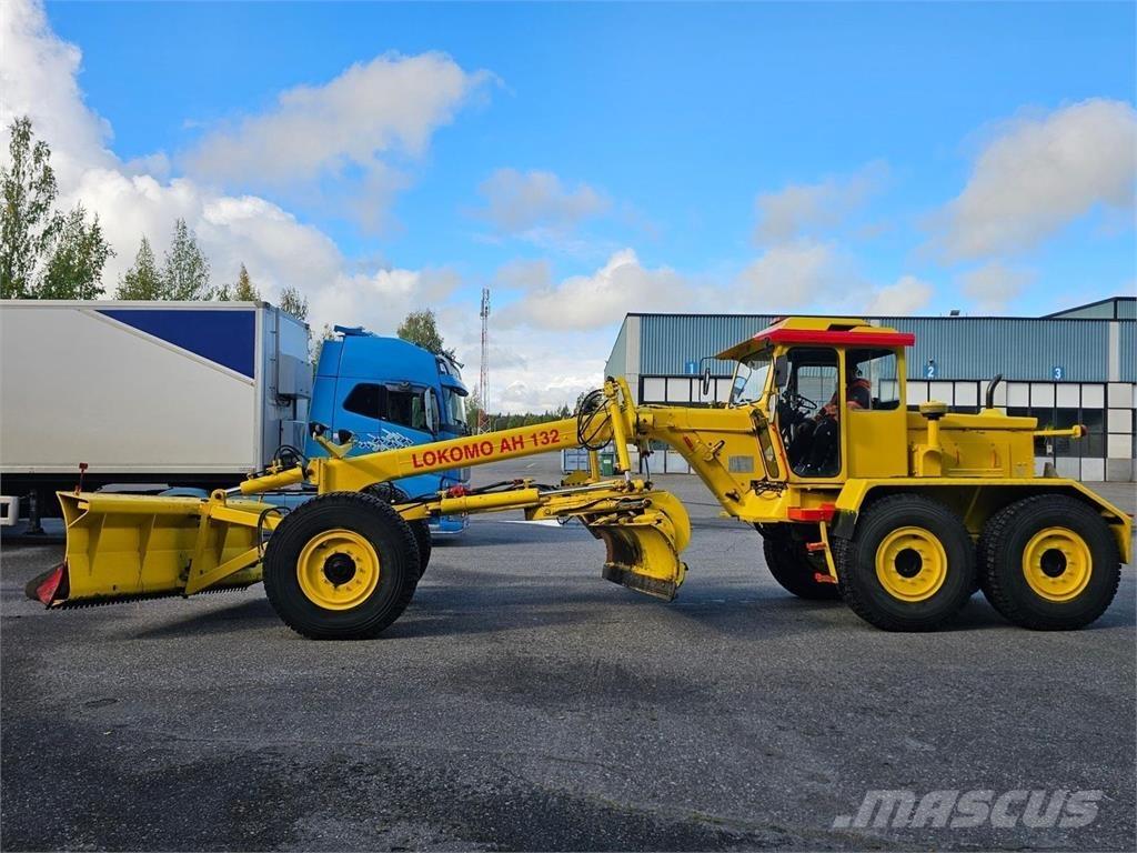 Lokomo AH 132 C Grejdry