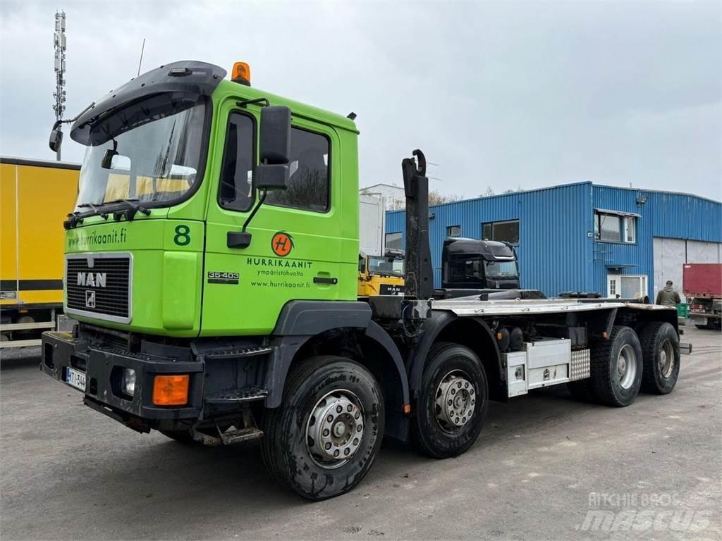 MAN 35.403 8X4 Hákový nosič kontejnerů