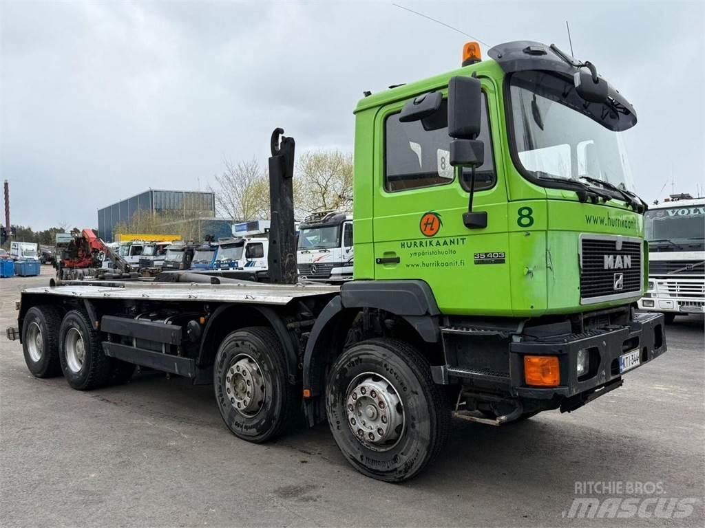 MAN 35.403 8X4 Hákový nosič kontejnerů