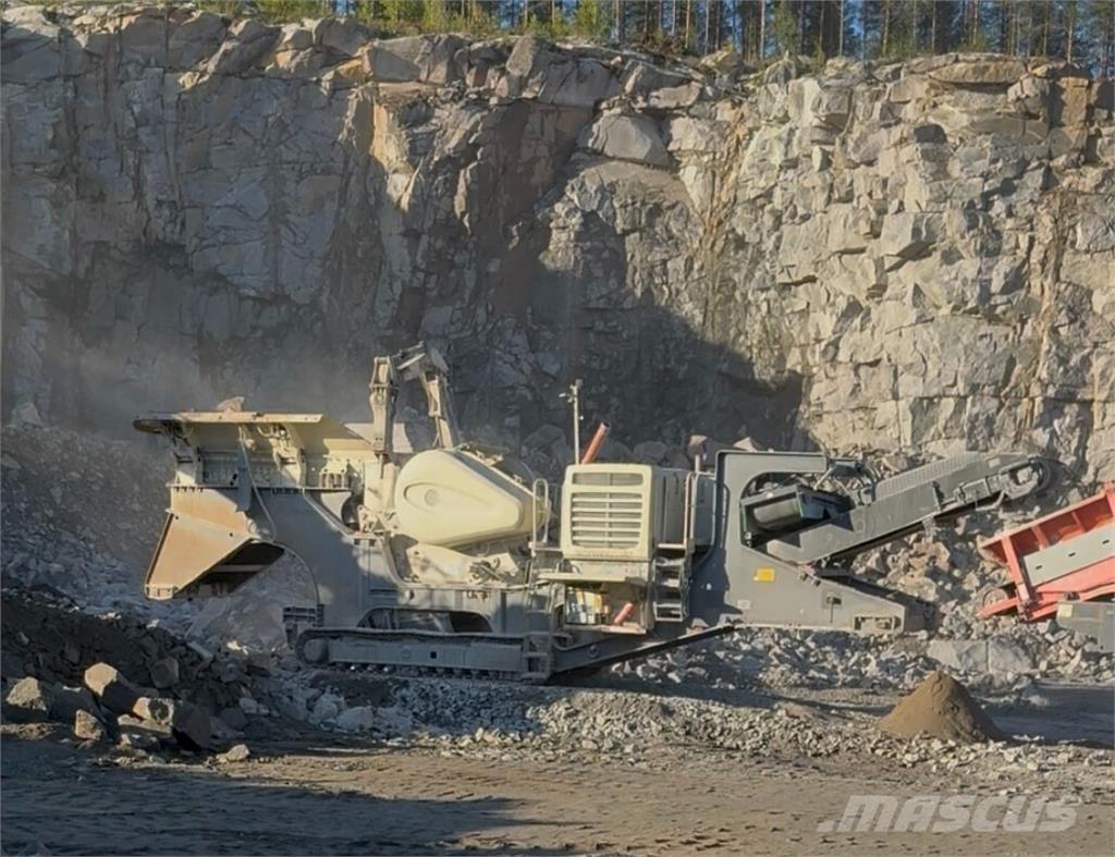Metso LT 120 Drtící zařízení