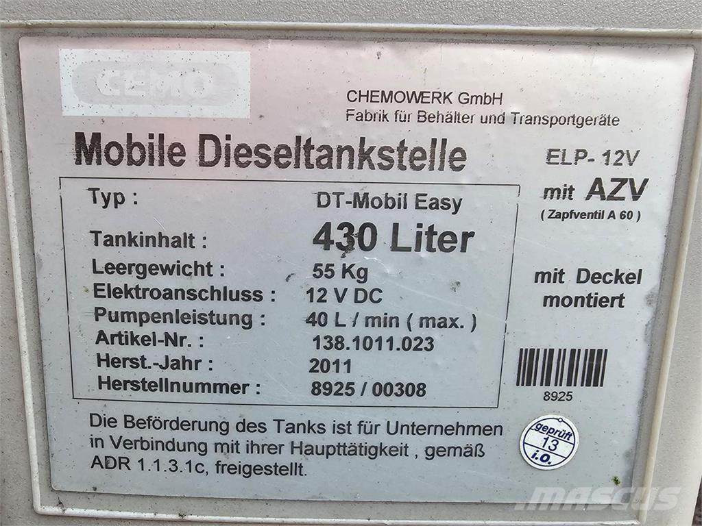  Polttoainesäiliö Cisterny