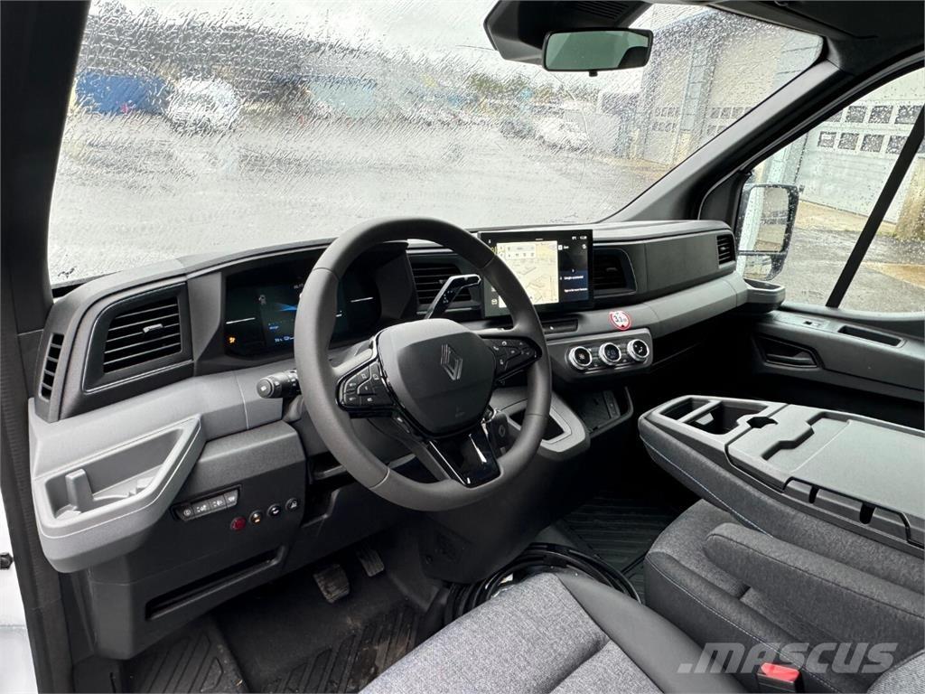 Renault Master Další