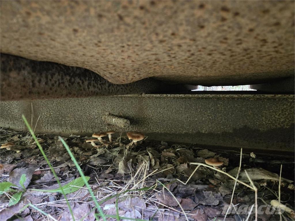  Roskalava 5,7m Valníky