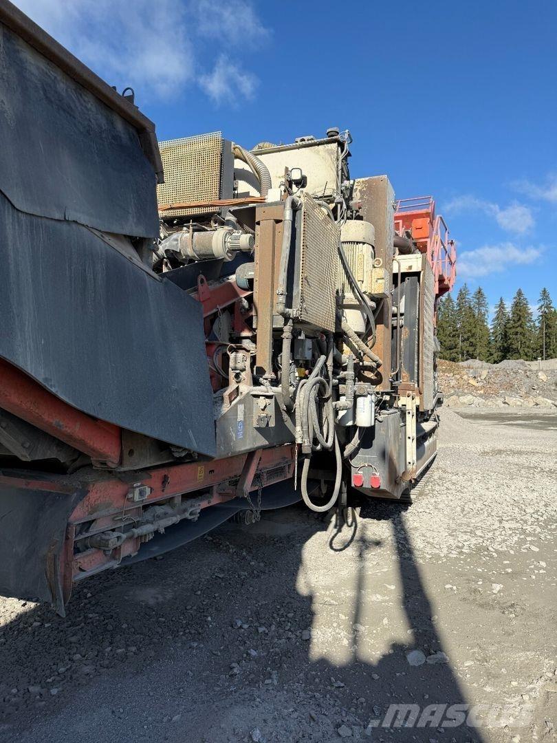 Sandvik WH440e Drtící zařízení