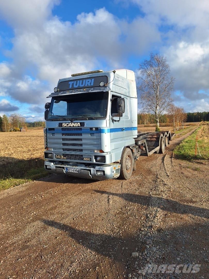 Scania 143H Nákladní automobily pro přepravu lesních strojů