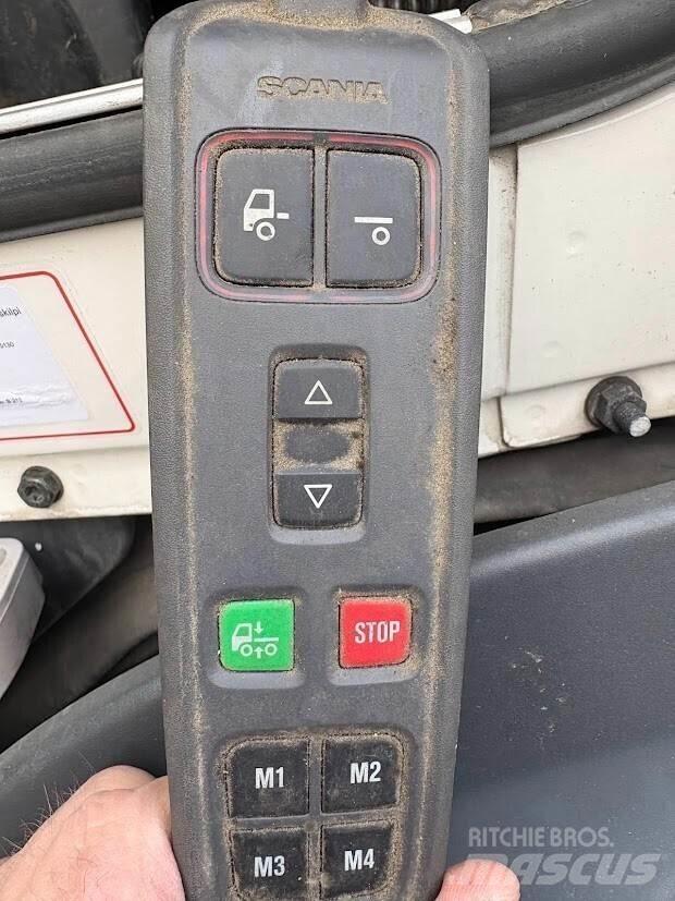Scania G360 Skříňová nástavba