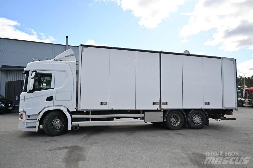 Scania G410 6X2 Skříňová nástavba