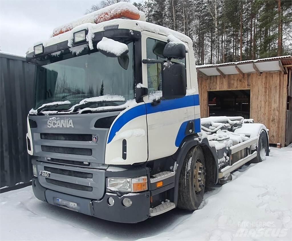 Scania P 280 Hákový nosič kontejnerů