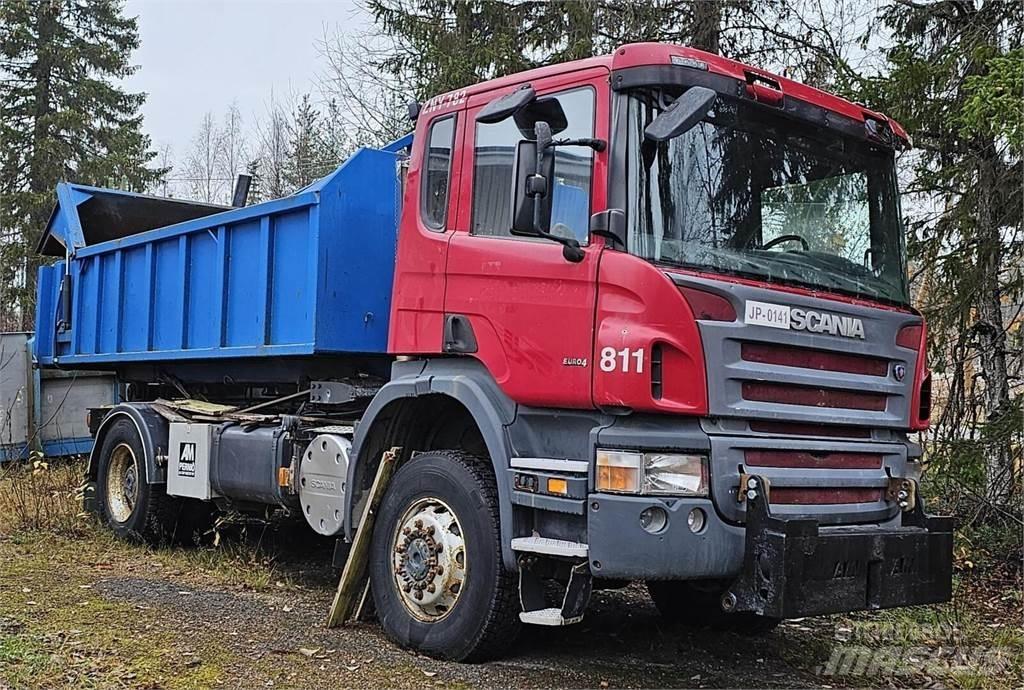 Scania P340 4x4 Hákový nosič kontejnerů