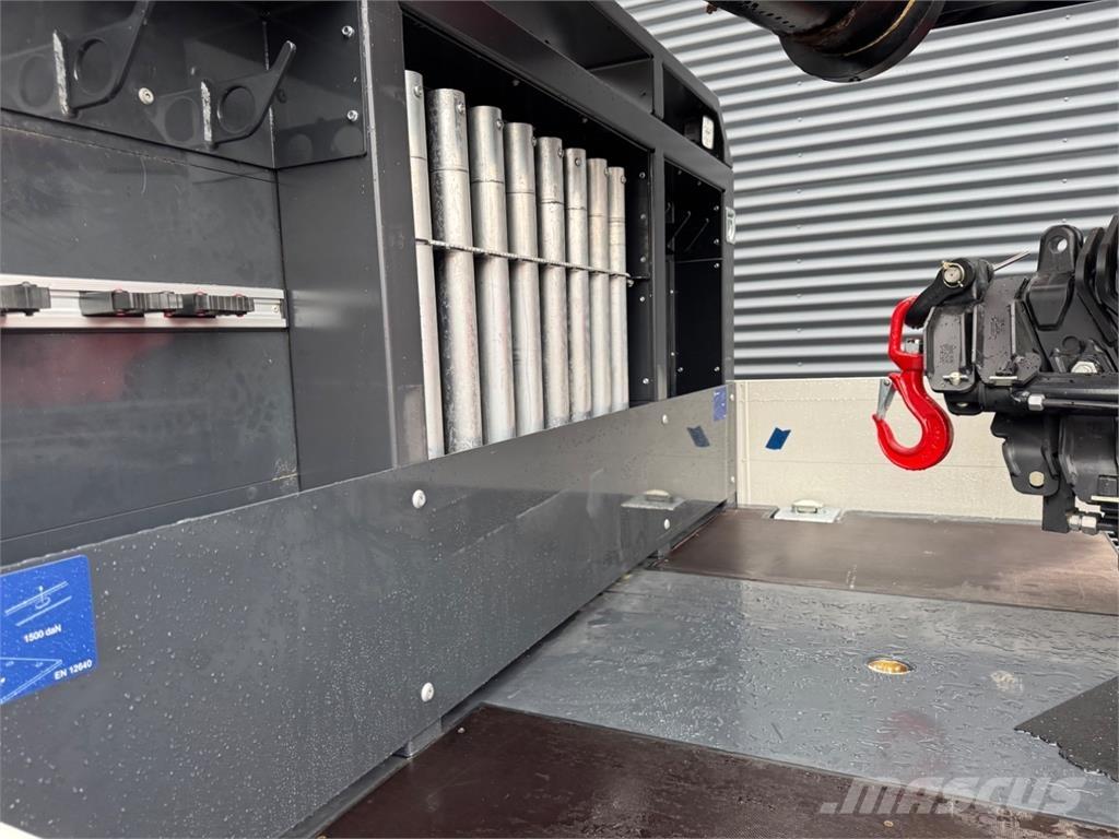 Scania R500 8X4 Autojeřáby, hydraulické ruky