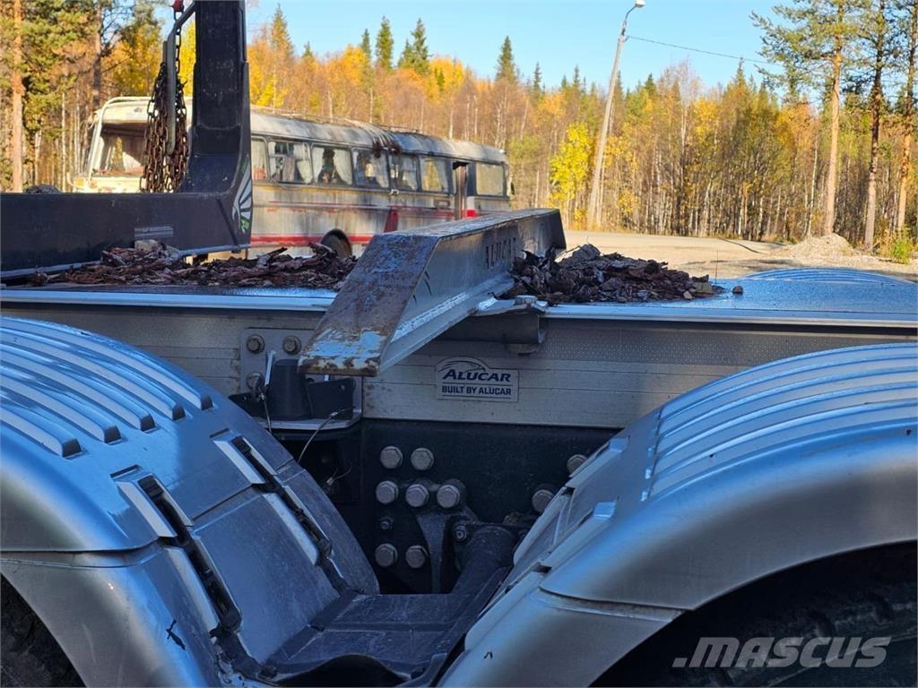 Scania R660 8X4 Vozy na přepravu kmenů