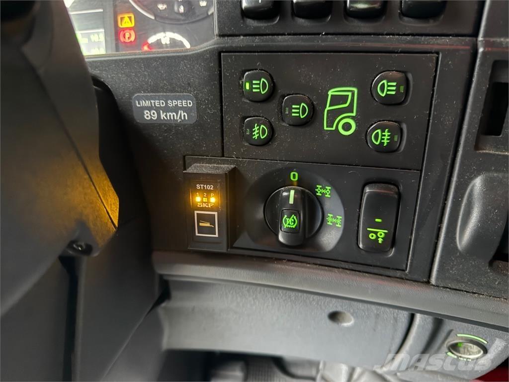 Scania R730 Hákový nosič kontejnerů