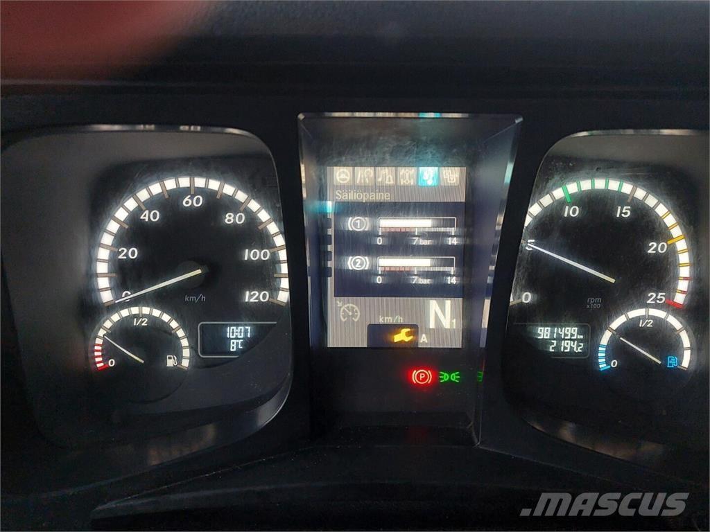 Sisu CK16M 8x4 Vozy na přepravu kmenů