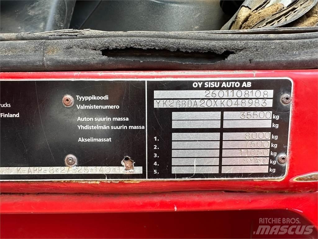 Sisu E14 8x2 Hákový nosič kontejnerů
