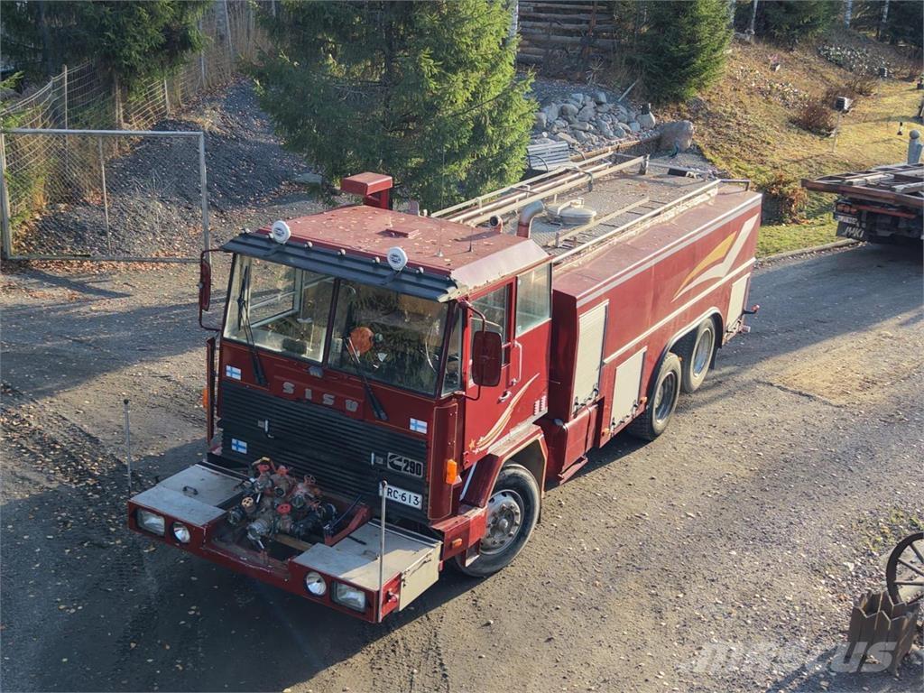 Sisu Paloauto 6X2 Další