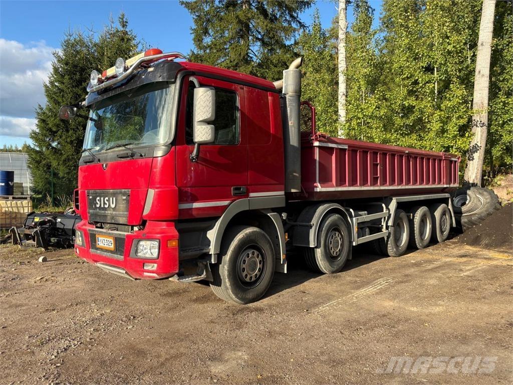 Sisu Polar 10x4 Sklápěče