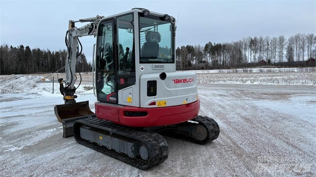 Takeuchi TB257FR Mini rýpadla < 7t