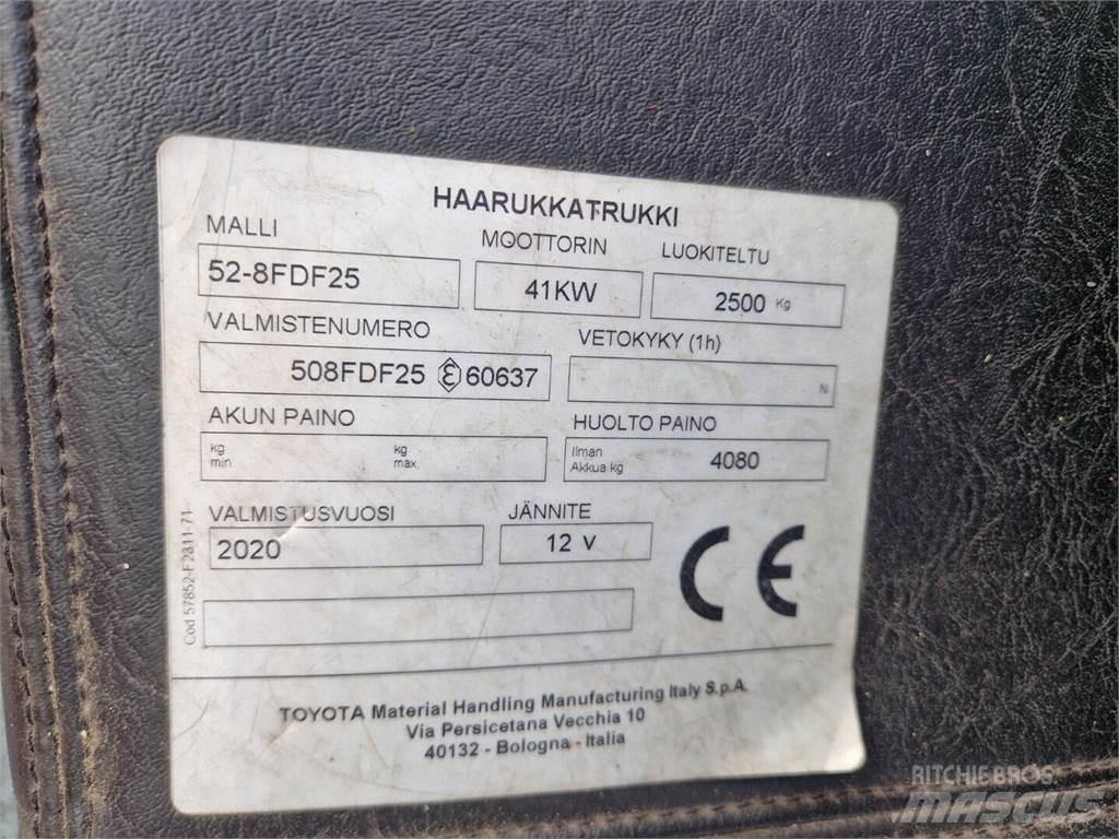 Toyota 52-8FDF25 Dieselové vozíky