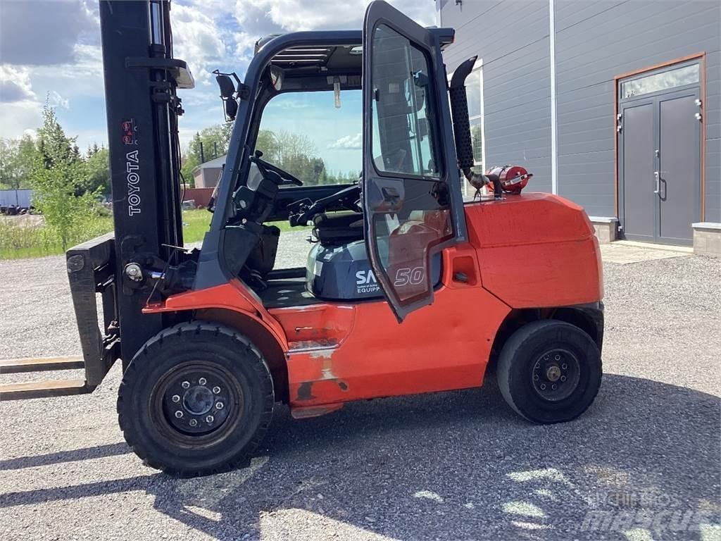 Toyota L 50 Akumulátorové vozíky