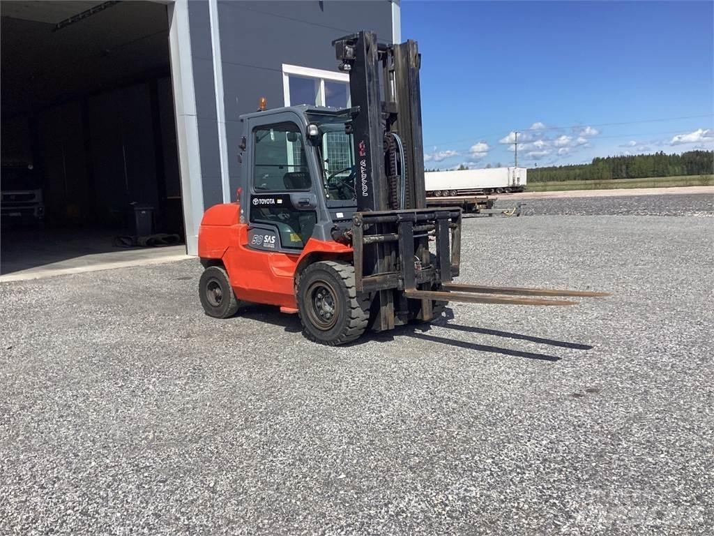 Toyota L 50 Akumulátorové vozíky