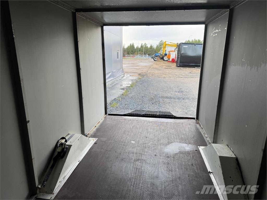  Umpiperäkärry Lehké přívěsy do 3500 kg