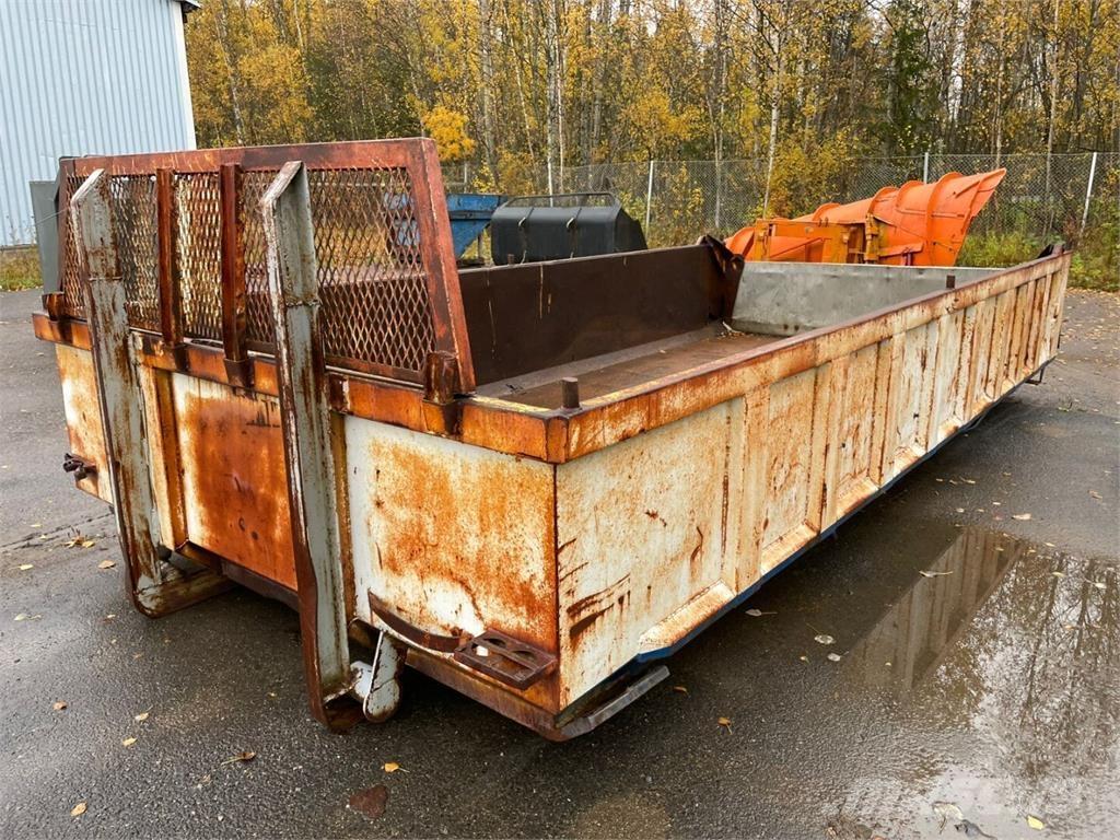  Vaijerivaihtolava Valníky