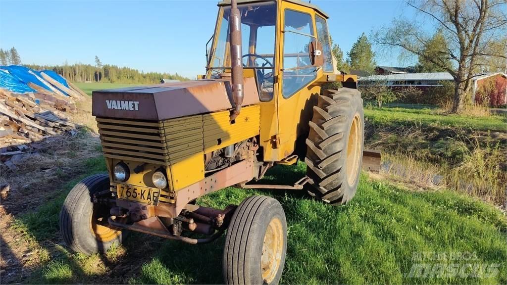 Valmet 702 Traktory