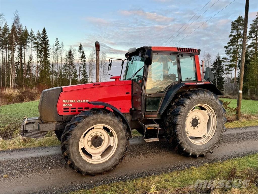 Valmet 8050 Traktory