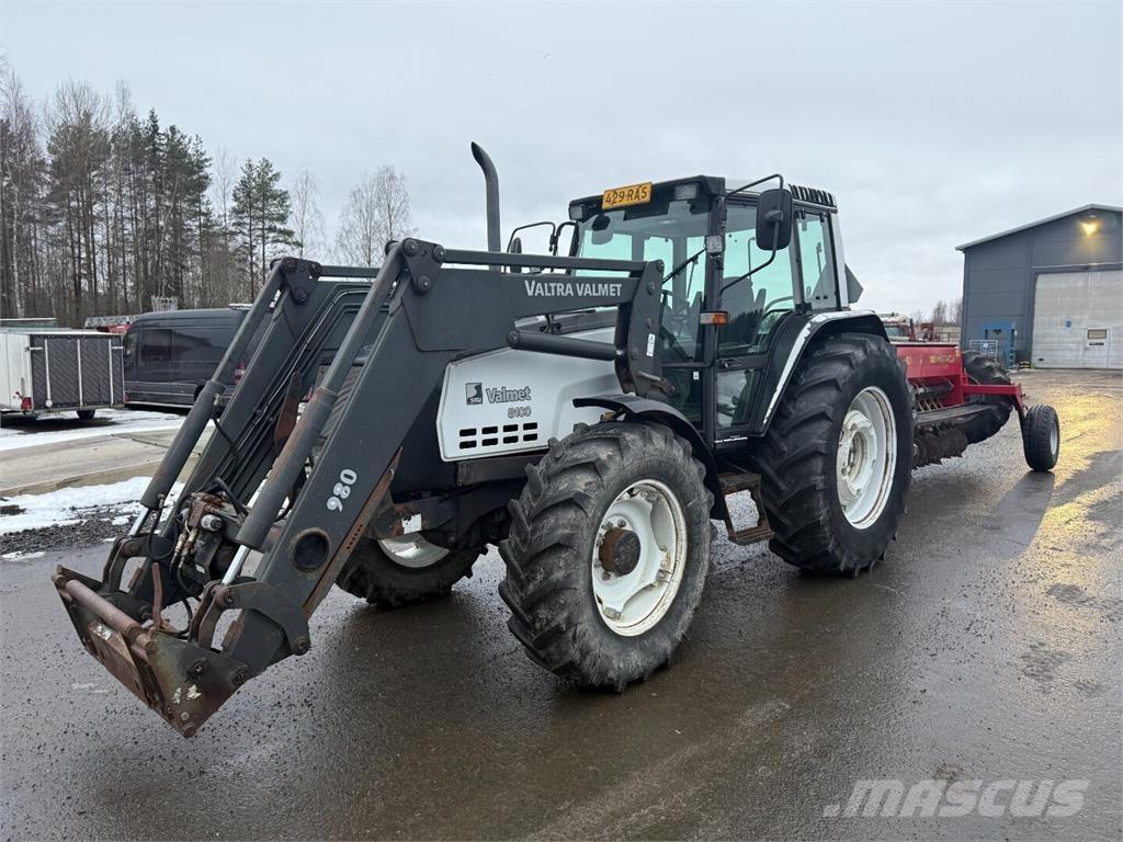 Valmet 8100 Turbo Traktory