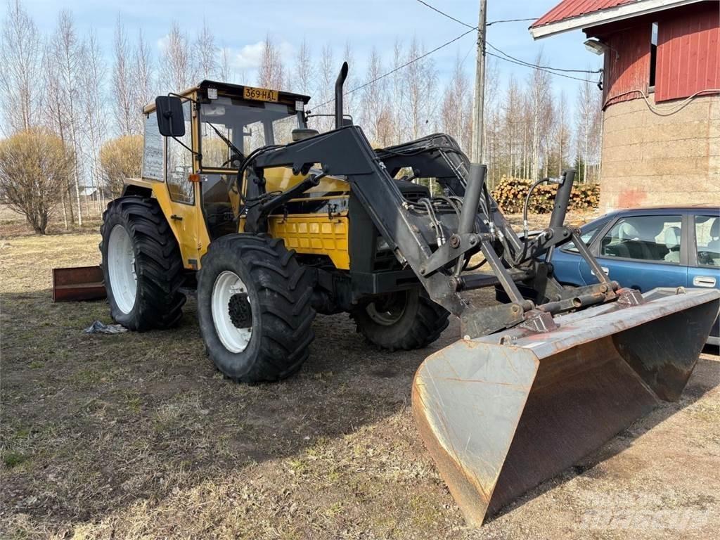 Valmet 915 Traktory