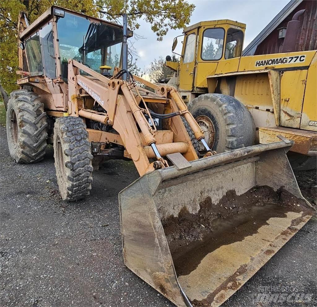 Valtra C 912M-4 Rýpadlo-nakladače
