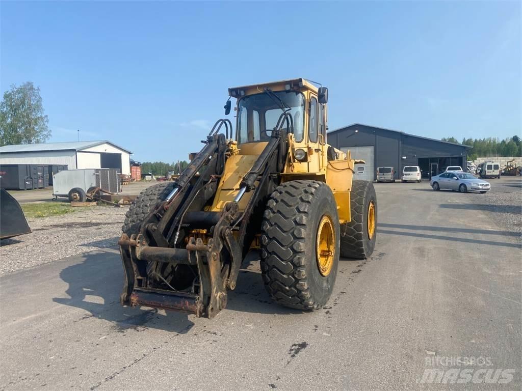 Volvo BM L90 Kolové nakladače
