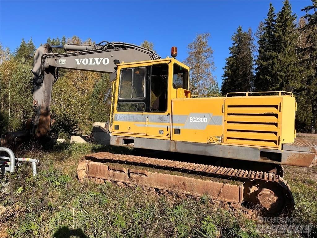 Volvo EC230B Pásová rýpadla