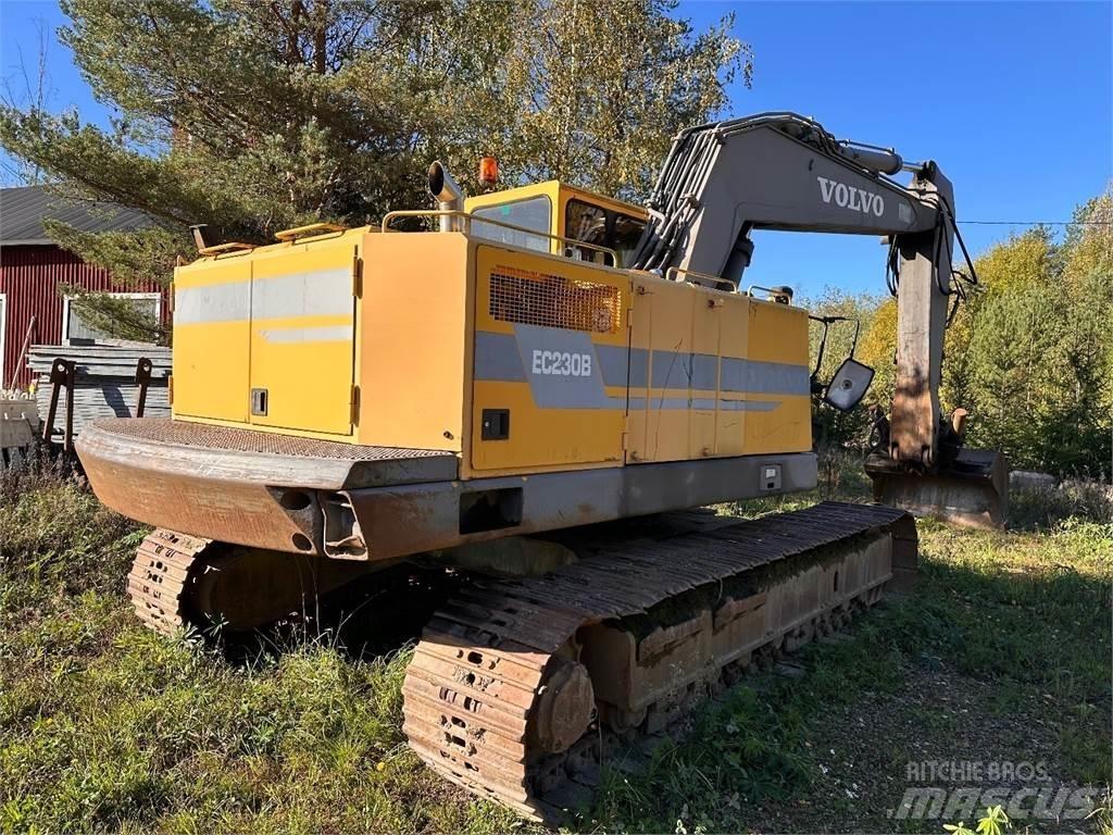 Volvo EC230B Pásová rýpadla