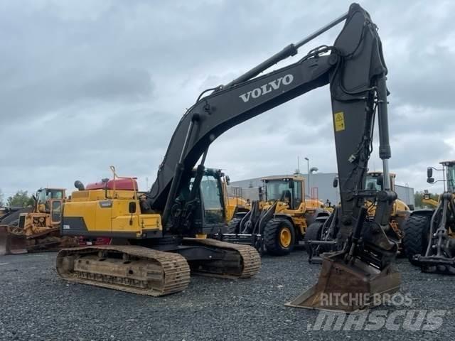Volvo EC300DL Pásová rýpadla