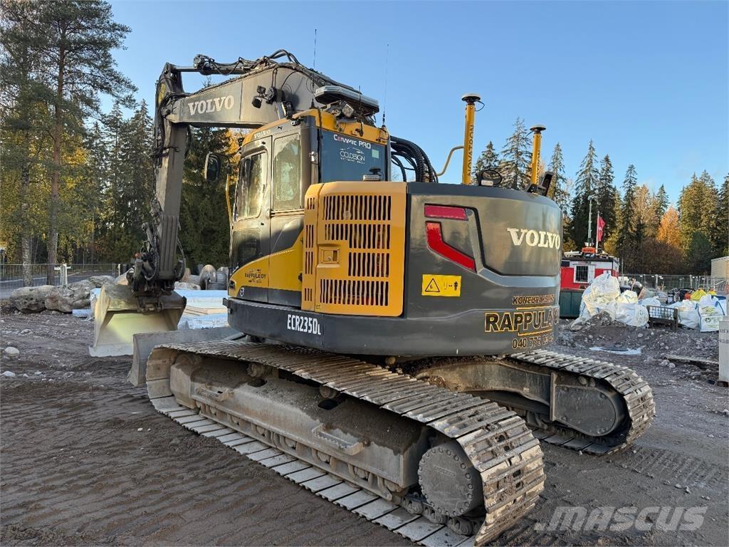 Volvo ECR235DL Pásová rýpadla
