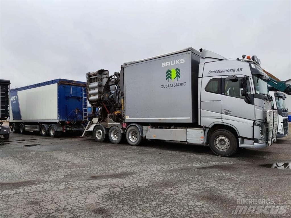 Volvo FH16 Vozy na dřevní štěpku