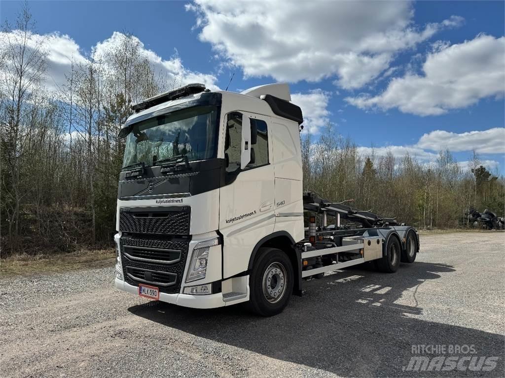Volvo FH540 Hákový nosič kontejnerů