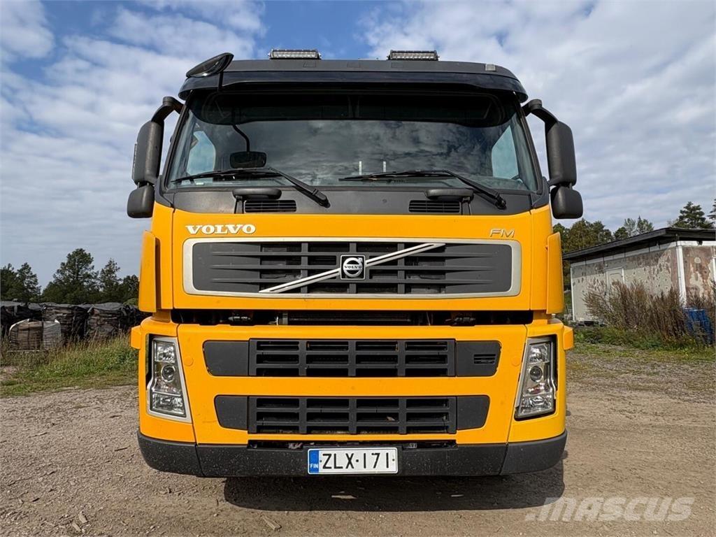 Volvo FM 480 10x4 Nákladní automobily pro přepravu lesních strojů