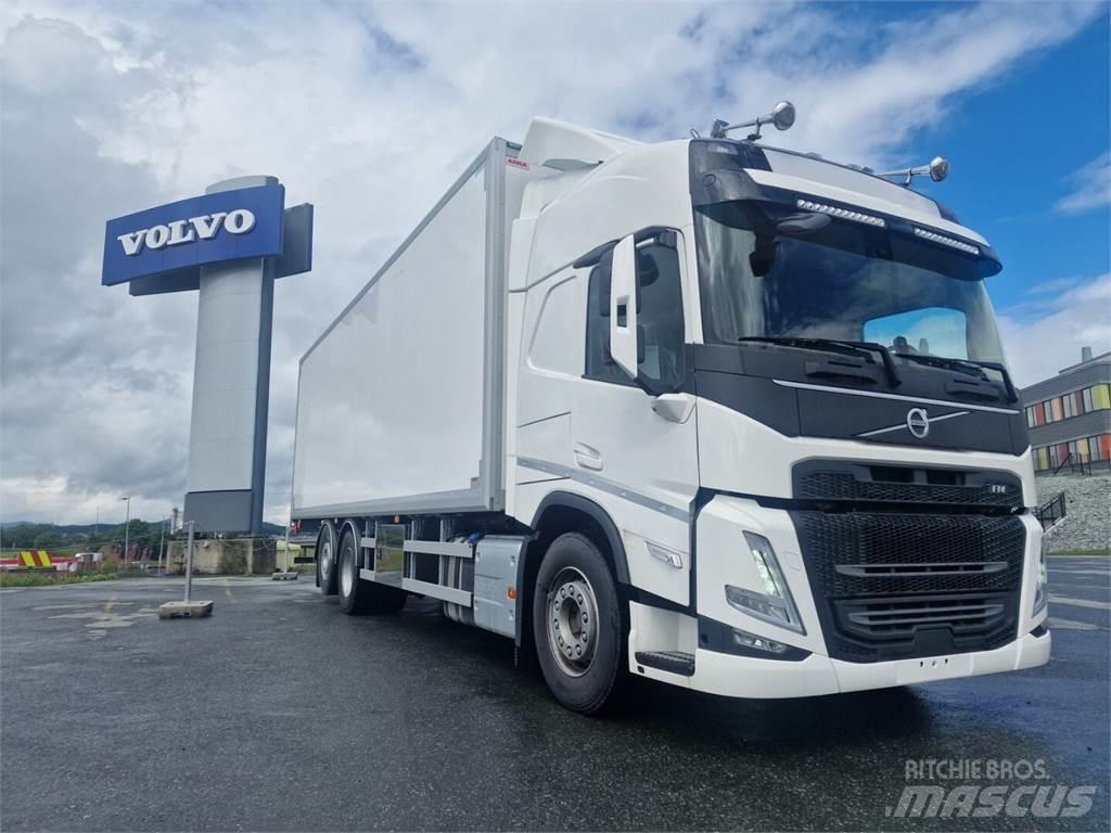 Volvo FM 500 6x2 Skříňová nástavba