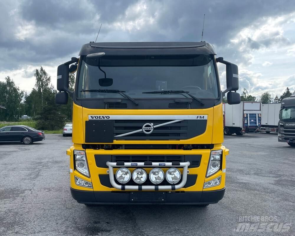 Volvo FM 8X4 -12 Hákový nosič kontejnerů