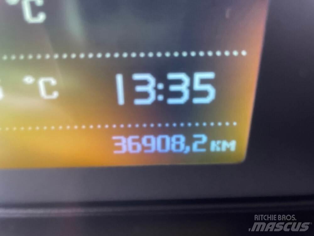 Volvo FM 8X4 -12 Hákový nosič kontejnerů