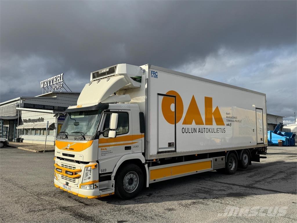Volvo FM330 6x2 Chladírenské nákladní vozy